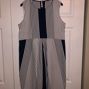 Star Motherhood Front Pleated Knee Length Dress